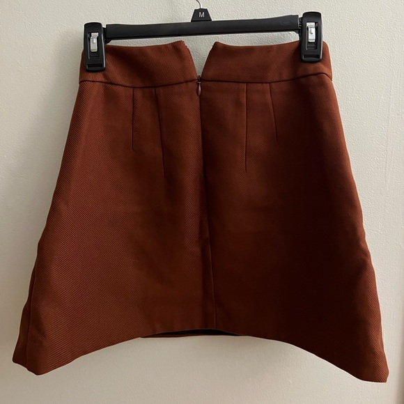 Express Skirt - Picture 2 of 3